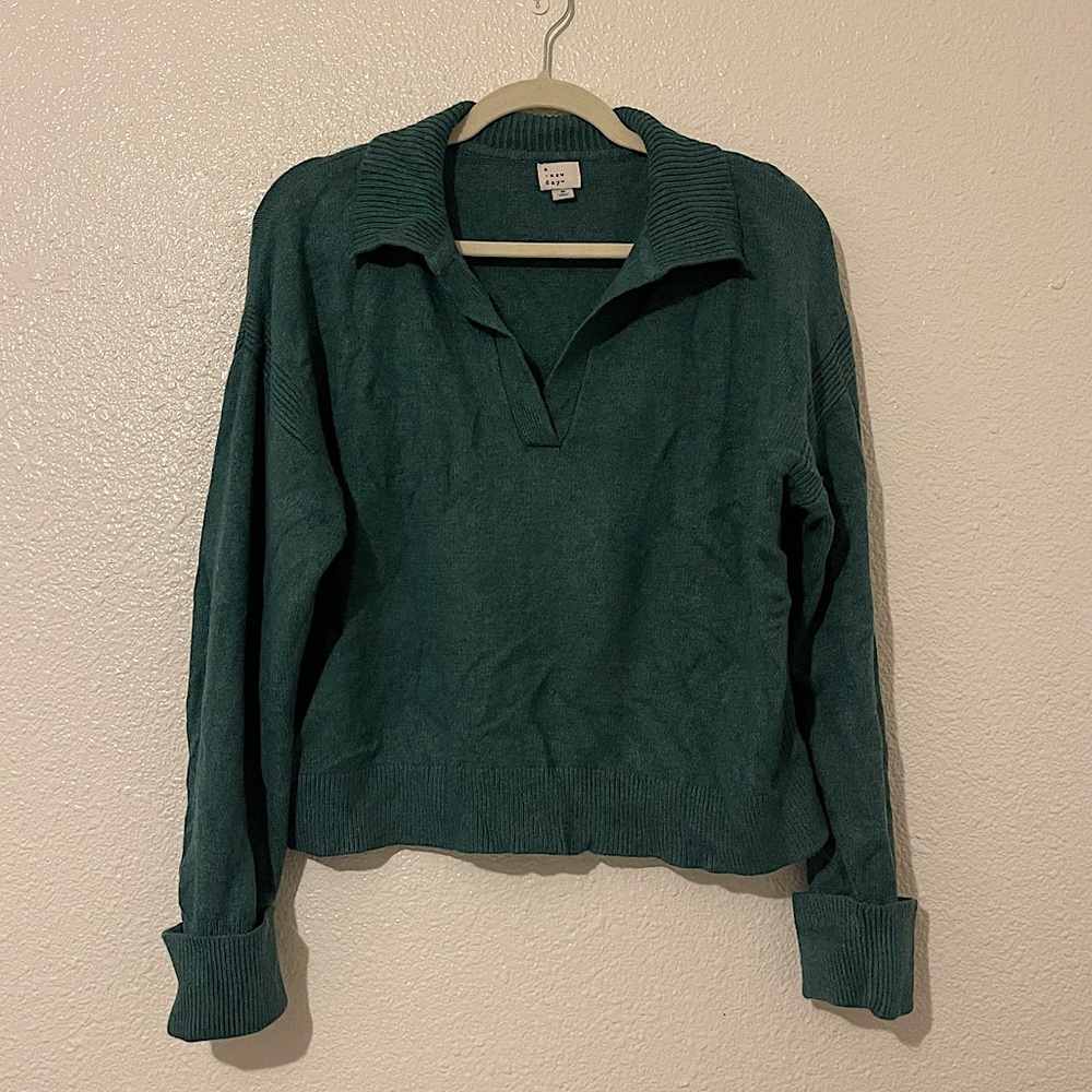 Teal/green cropped sweater